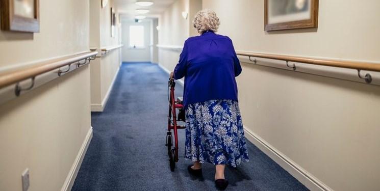ضربه کرونا به سالمندان انگلیس؛ مرگ و میر در خانه های سالمندان از بیمارستان ها بیشتر شد