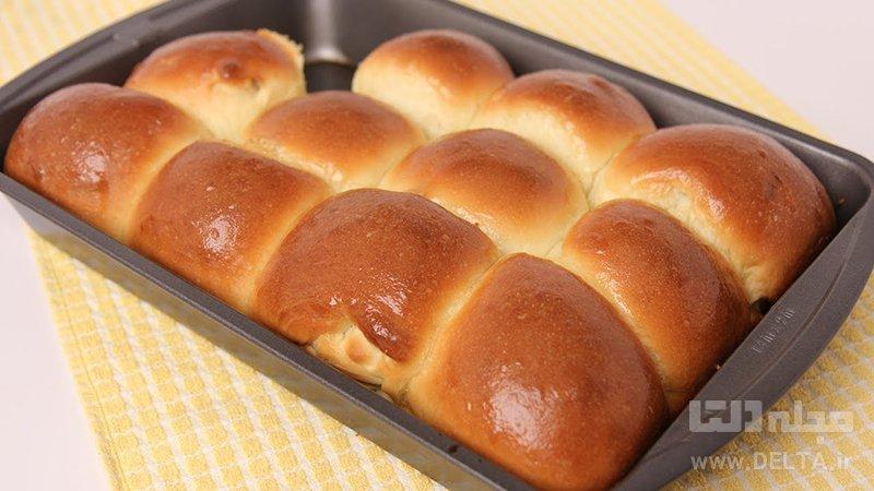 طرز تهیه نان رول خانگی