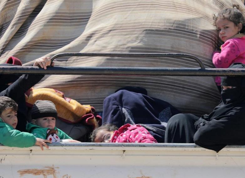 انتخاب سخت آوارگان سوریه؛ زندگی در اردوگاه های کرونایی یا بازگشت به مناطق جنگ زده