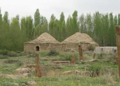 نگاهی به برج مقابر صفوی در روستای تمتمان ارومیه