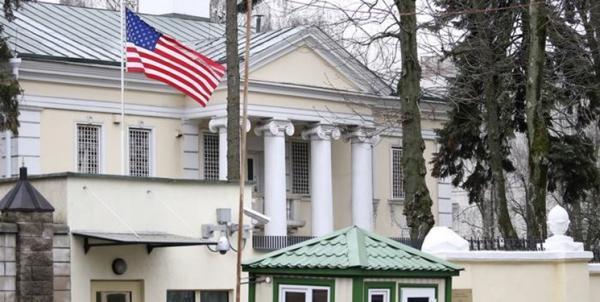 کاهش کارکنان دیپلماتیک آمریکا در بلاروس به درخواست مینسک
