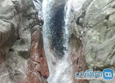 آبشارهای قیزیل چیر بدلان نگین جاذبه های گردشگری خوی است