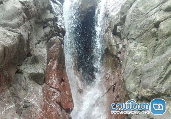 آبشارهای قیزیل چیر بدلان نگین جاذبه های گردشگری خوی است