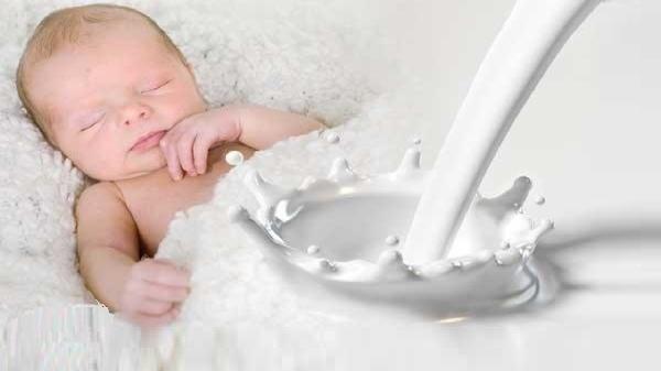محافظت از نوزادان در برابر ابتلا به آلرژی ها با شیر مادر