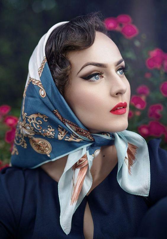 کاملترین راهنمای انتخاب روسری و نگهداری از آن