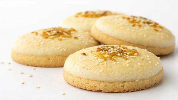 طرز تهیه کلوچه با شیر خشک؛ نرم، خوش عطر و مناسب عصرانه